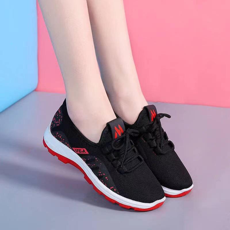Shoe Factory New Women's Shoes Fly-woven Mesh Casual Sports Shoes Comfortable and Breathable Student Shoes Cloth Shoes