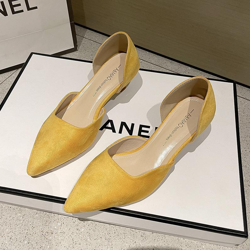 French temperament evening pointed head back low heel single shoes women's new skirt fairy yellow bag head sandals women's summer