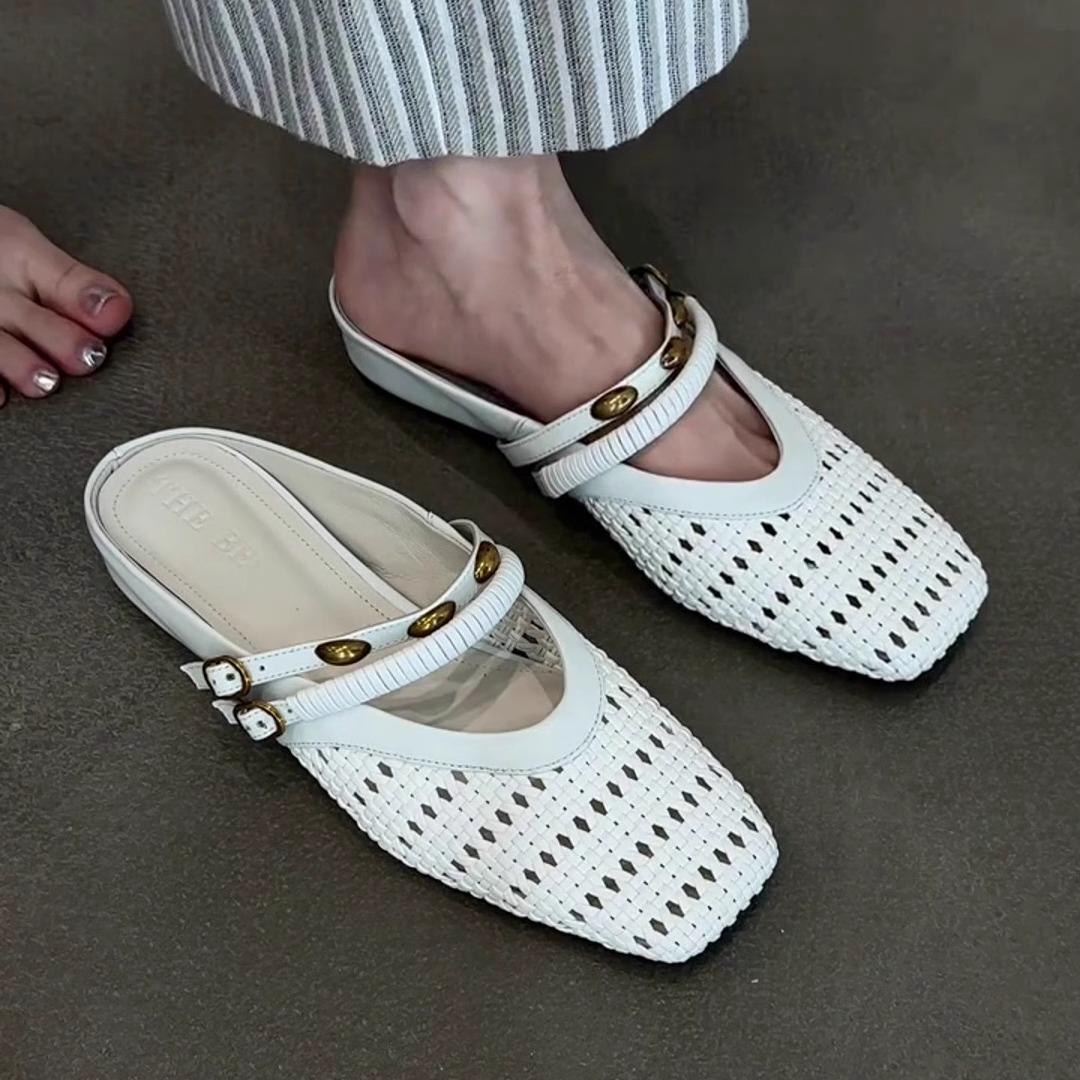 

Модная обувь женская 2025 Новые женские тапочки с закрытым носком Модные уличные Металлическая отделка Платье Бестселлер Женские сандалии Zapatos 39 бежевый