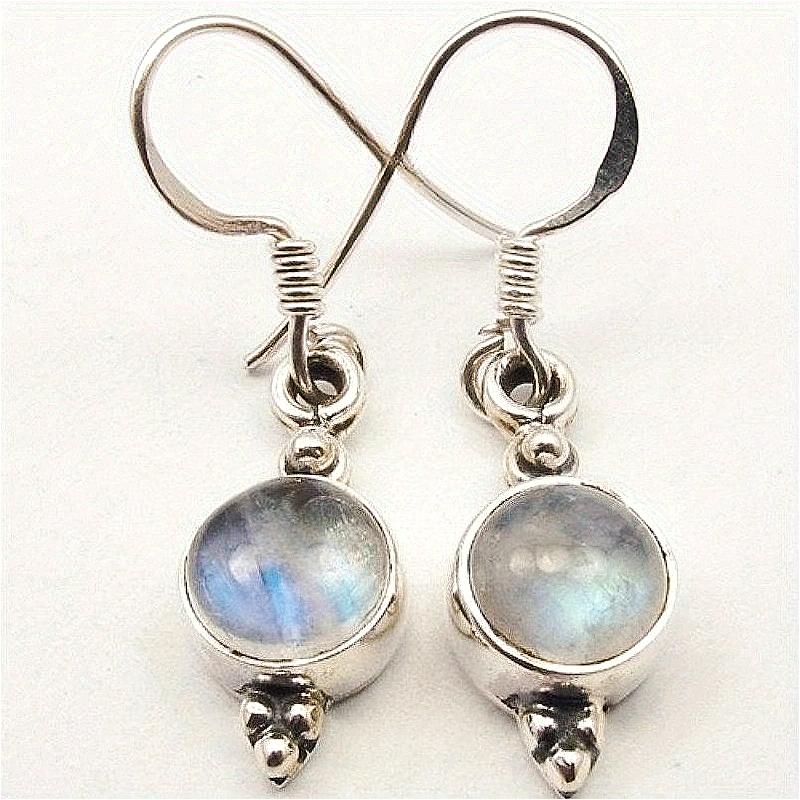 Vintage Okrągłe Wkładane Kolczyki Wiszące z Imitacją Kamienia Księżycowego Damskie Styl Etniczny Wiszące Sztyfty Bankietowe Ślubne Akcesoria Biżuteria