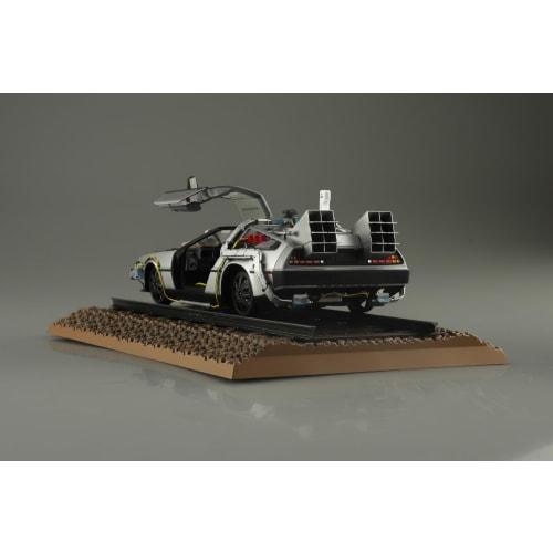 Aoshima Bunka Kyozai (AOSHIMA) 1/24 Movie Mecha No. BT-04 Back to the Future Part III Time Machine Railroad Plastic Model (Car)