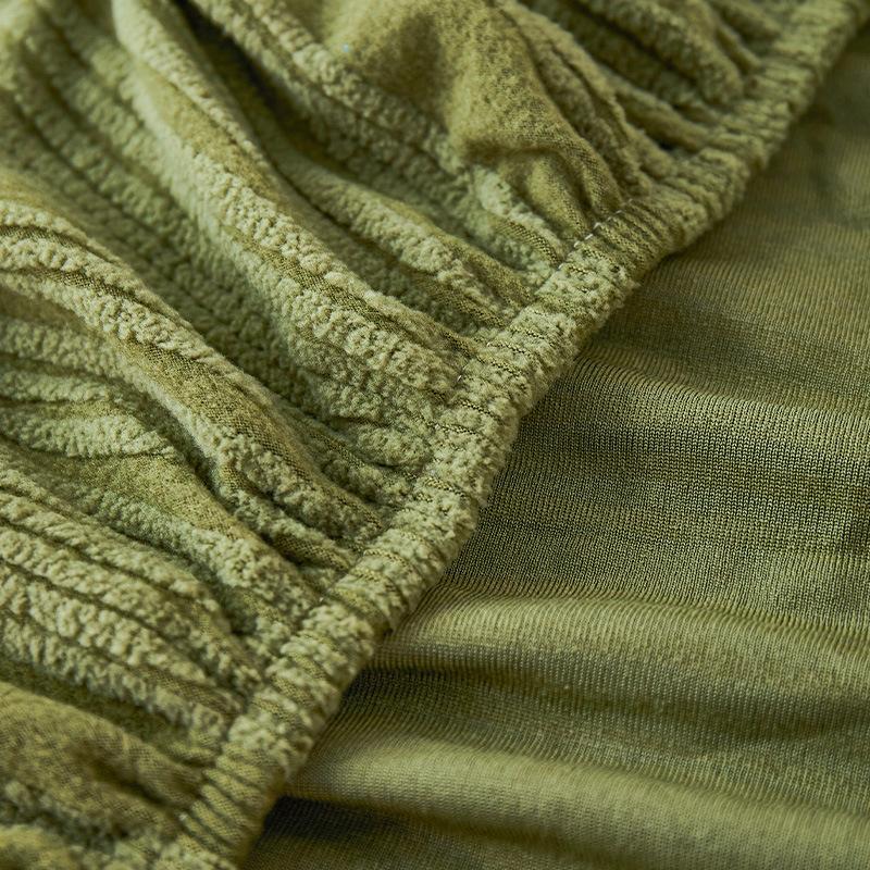 Jakarlı Polar Esnek Kanepe Örtüsü Dört Mevsim Evrensel Tembel Entegre Kedi Tırmalamasına Karşı Kanepe Minderi Kanepe Örtüsü