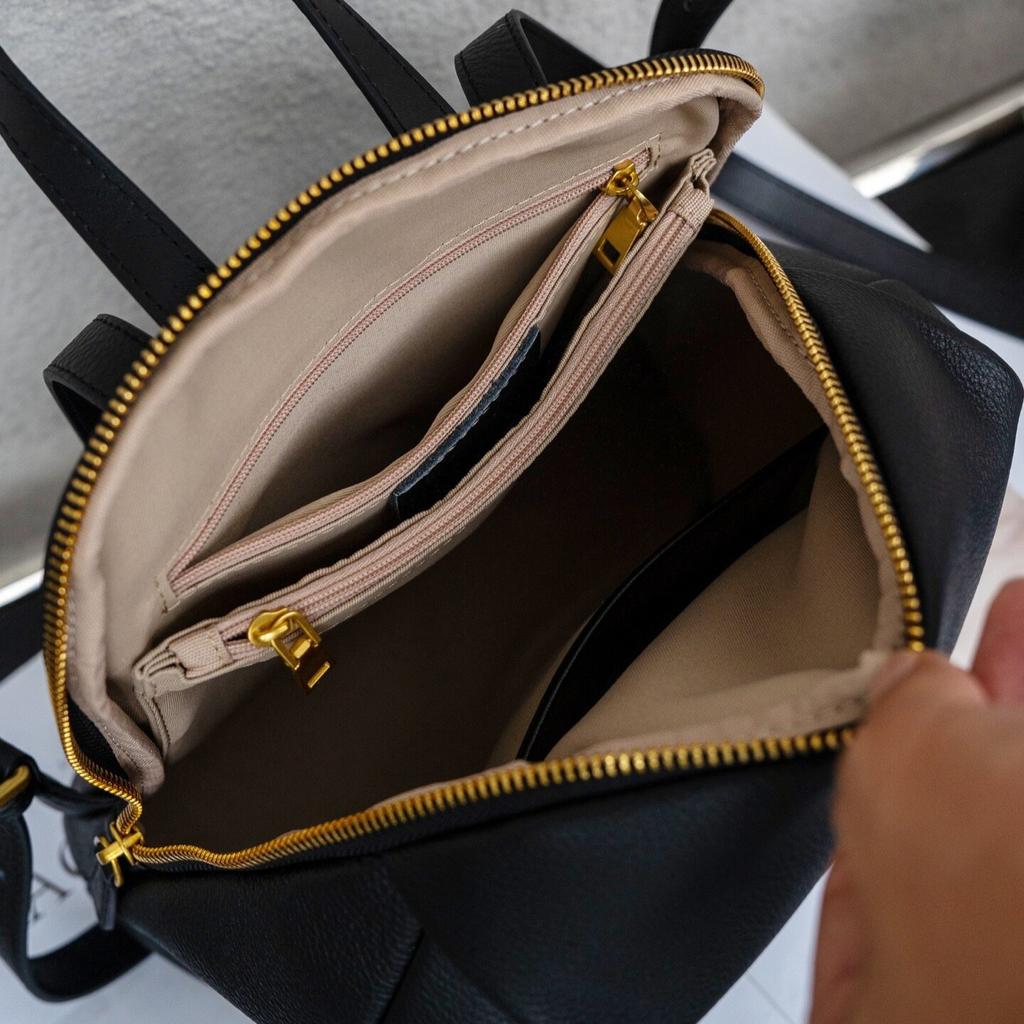 Leather Backpack Women's 2026 New Fashion Versatile Women's Backpack First Layer Cowhide Soft Leather Large Capacity Small Backpack