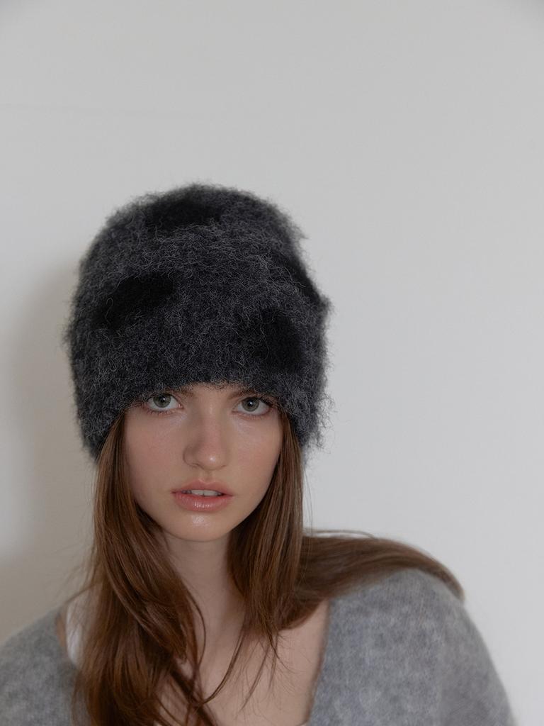 Asula Dot Blush Beanie (Grey)