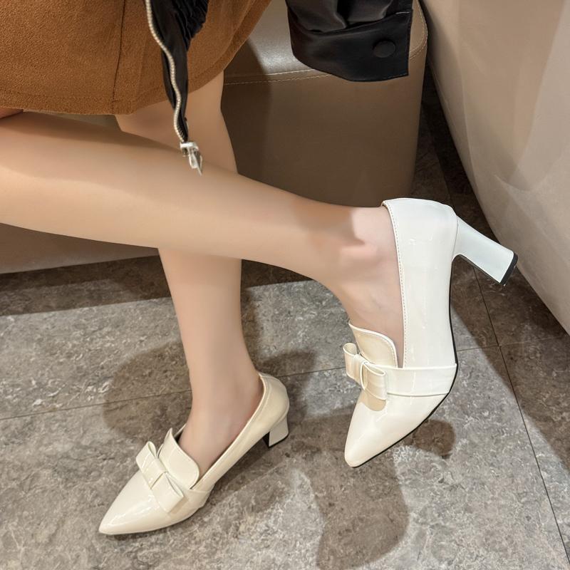 2025 New Patent Leather Bow Single Shoes Autumn New Pointed Toe Mid-Mouth Slip-On Non-Slip Wear-Resistant High Heels