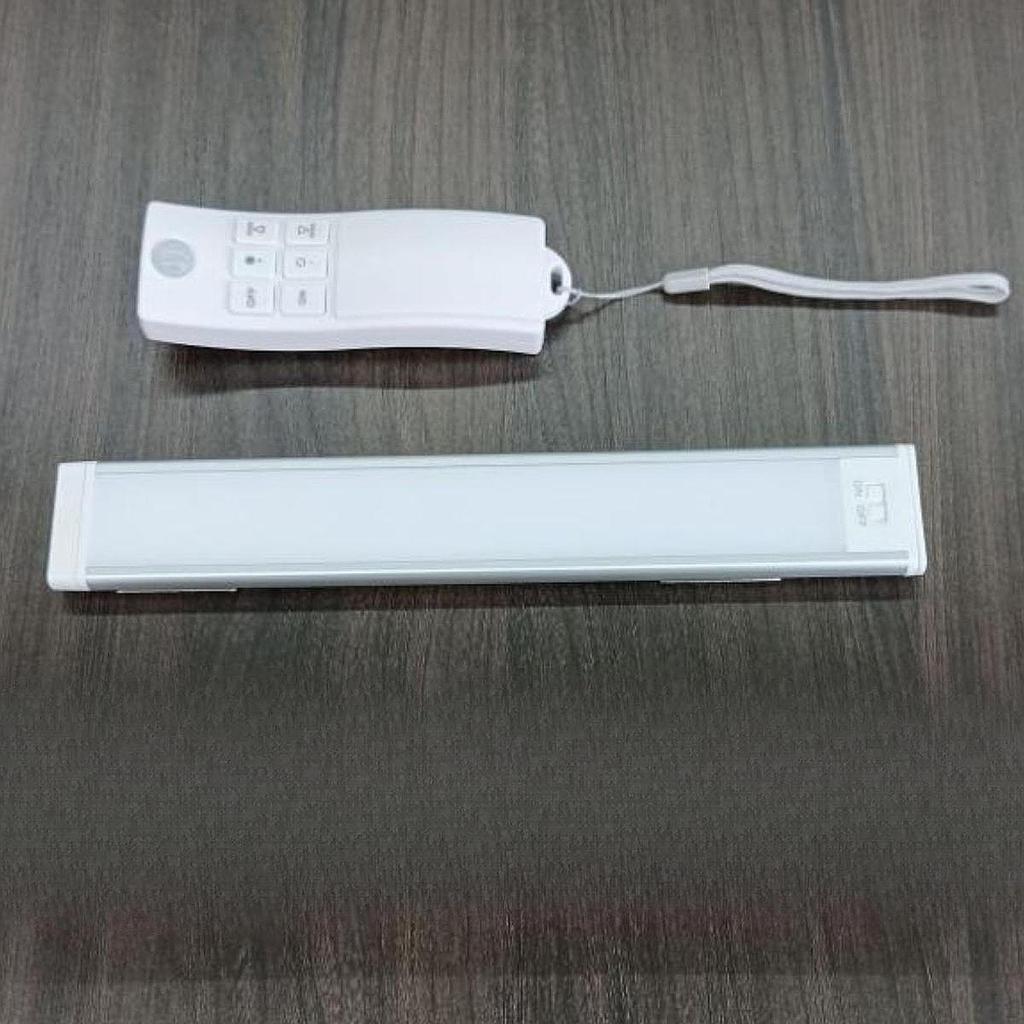 Battery-Powered Under Cupboard Light with Remote for Indoor Use In Closet And Hallway