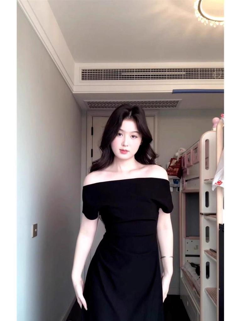 French Plus Size One-Shoulder Bodycon Summer Dress