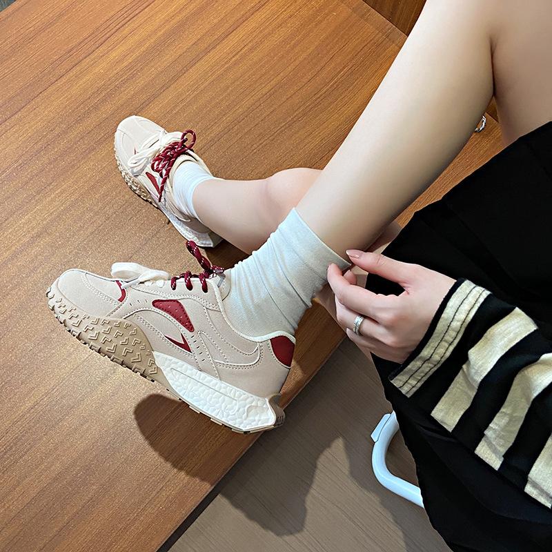 ins Korean version of the new Forrest Gump shoes for women's 2025 autumn student sports running shoes casual shoes platform height increase WS901