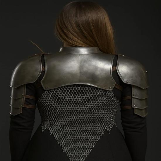 Medieval Lady Knight Steel Cuirass Armor SCA LARP Cosplay Costume Gift for Mother, Sister, Girlfriend, Wife