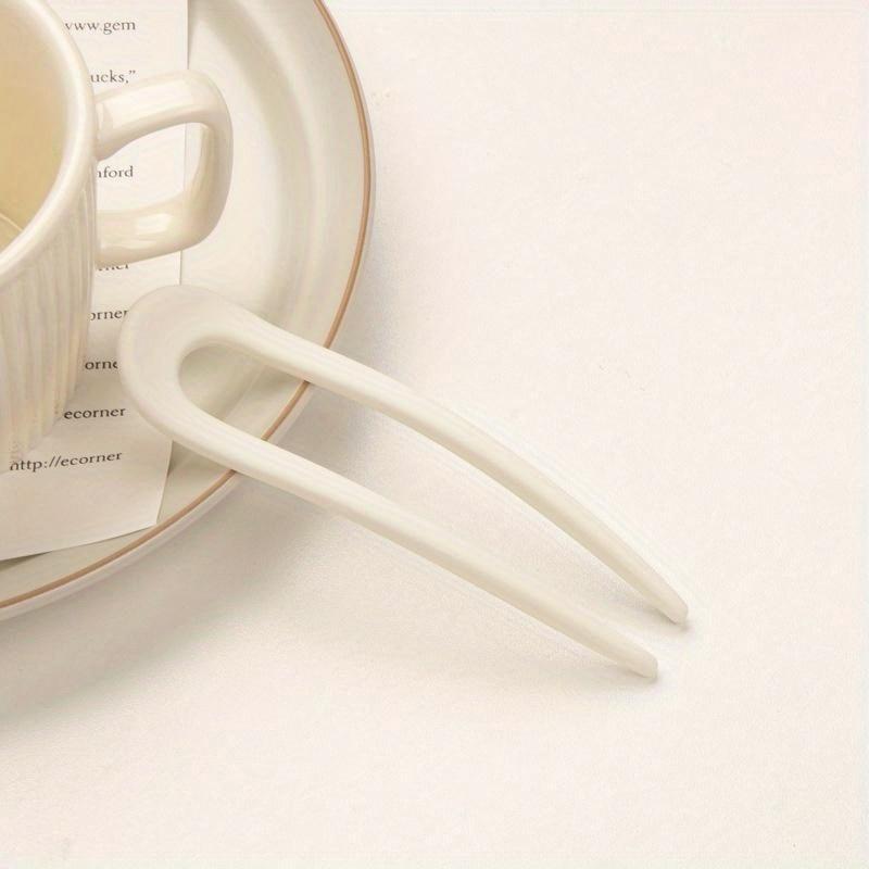 Fashion Candy Color Hair Sticks for Women Shell Hair Clip Pins 1pcs Minimalist U Shape Girls Hairpins Hair Bun Maker Headwear