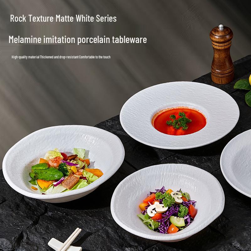 Melamine Imitation Porcelain Hat Plate: Versatile Dish for Salad, Pasta, Omurice, Noodles & Soup.