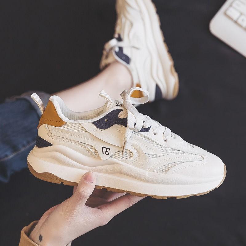 Spring and Autumn New Thick Soled Casual Shoes Women's Fashion Sports Shoes Anti Slip and Wear Resistant White Shoes