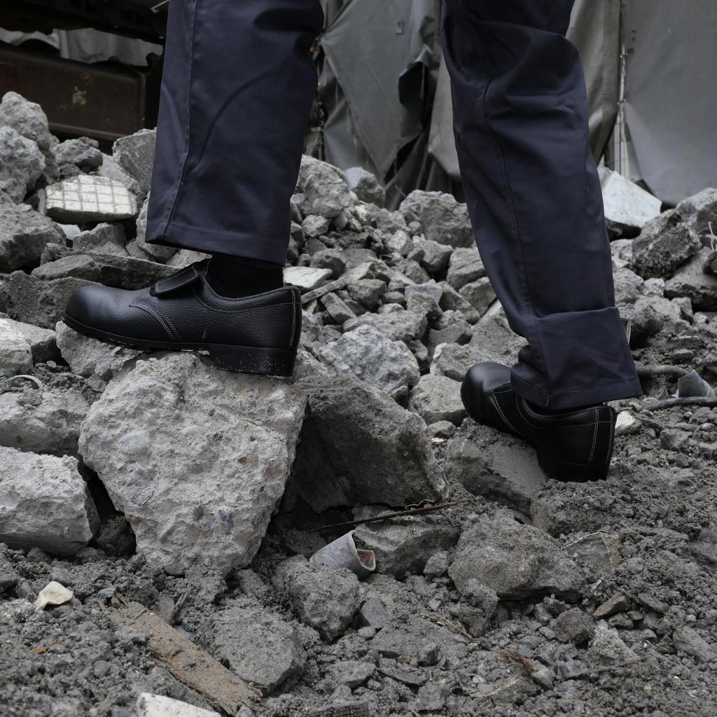 Simon Safety Short JIS Heavy Oil Slip Durable H 3E Shoes, Boots, Standard, Duty, Resistant, Resistant, Leather, Velcro, SH18, Type, Black, 26.0 Cm,