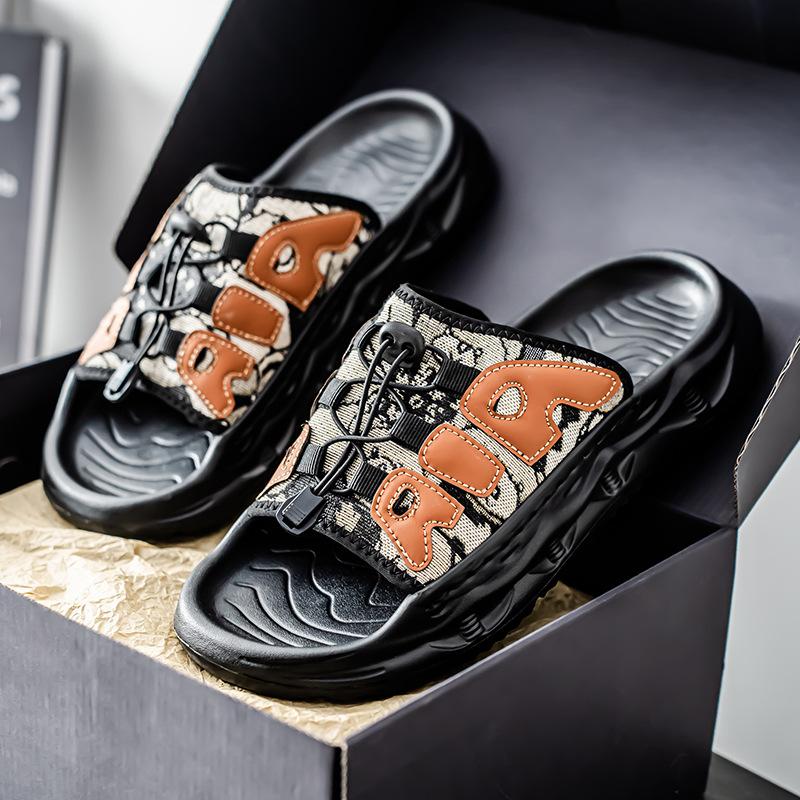 Slippers Summer 22 New Outer Wear Non-slip and Wear-resistant One-word Drag Beach Casual Cool Slippers