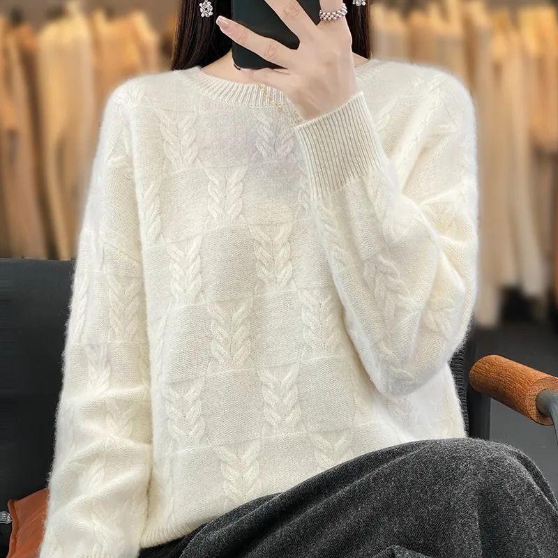 Loose Sweater Women's Round-neck Cut-out Knitted Sweater Loose Solid Color Casual Pullover for Autumn and Winter