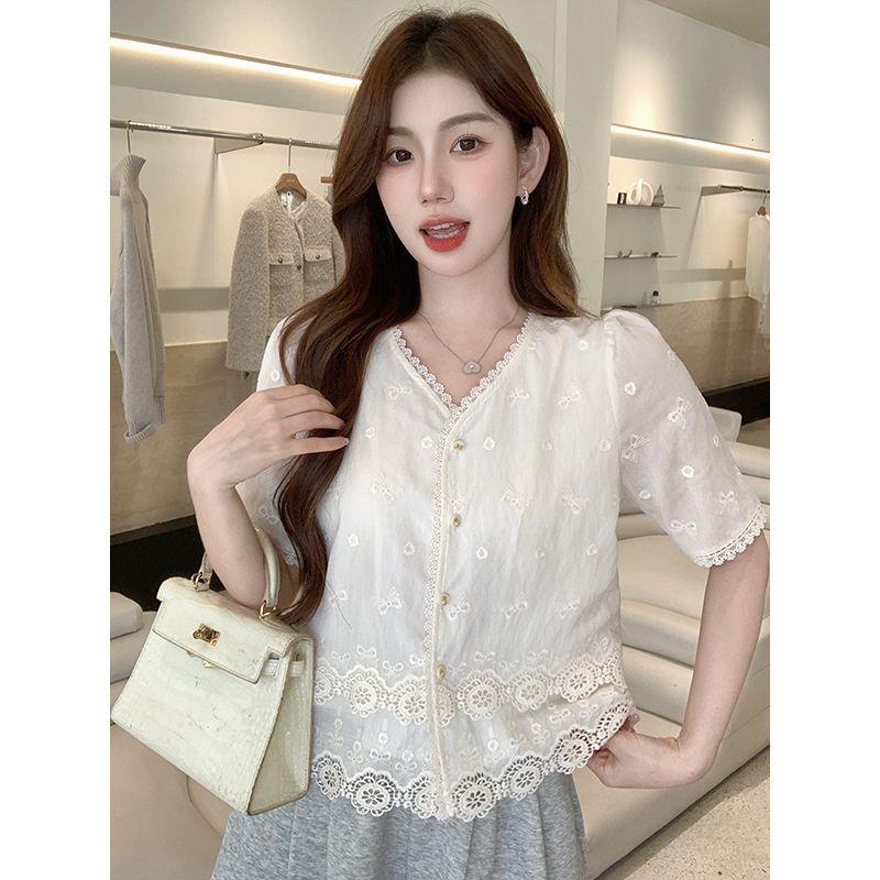 Sweet Summer K-style Fashion Minority Design V-neck Embroidery Lace Patchwork Loose Bubble Short Sleeve Shirt Top