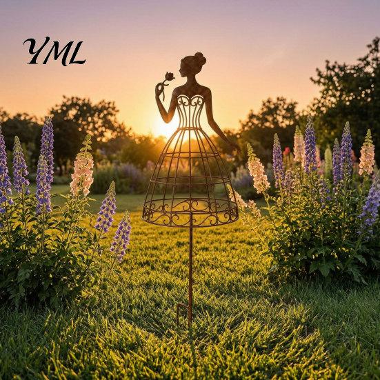 Elegant Pergola Shape Plant Support Vintage Lady Garden Trellis Stake, Rustic Art Decor for Yard, Woman Silhouette Creative Outdoor Sculpture