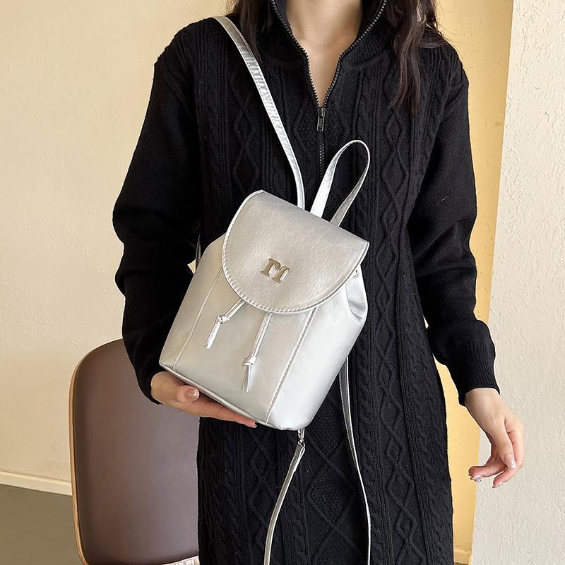 Stylish Minimalist Travel Backpack For Women With Unique Design And Durable Pu Material For School And Commute