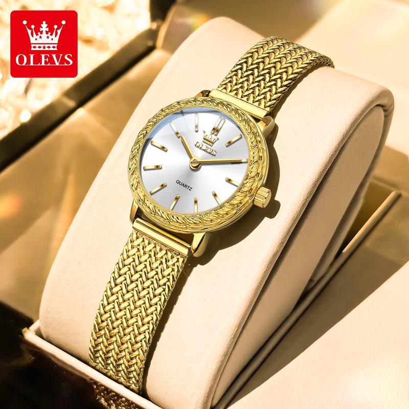 

Olis Retro Fashion Square Dial Women s Watch with Diamond-Set Design