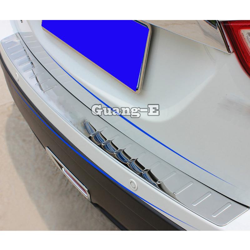 For Suzuki S-Cross Scross Sx4 2014 2015 2016 2017 Car External Rear Bumper Protection Trim Trunk Styling Cover Plate Pedal
