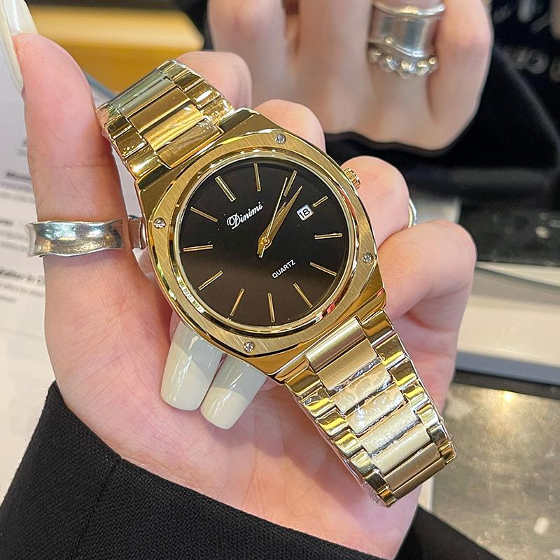 Large Dial Women'S Watch, Luxurious New Model, Fashionable, Vintage, And Minimalist Design, Perfect As A Gift For Women.
