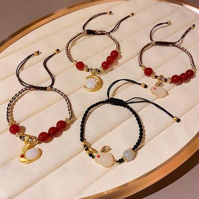 Chińskie Koraliki Akacjowe Węzeł Motylkowy Jadeitowy Królik Bransoletka - Rok Królika Czerwony Sznurek Biżuteria