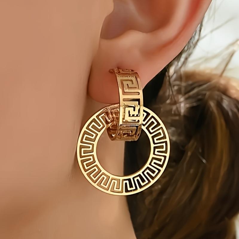 Women's Elegant Vintage C-Shaped Hollow Round Pendant Earrings - Suitable for Casual Outfits and Music Festivals