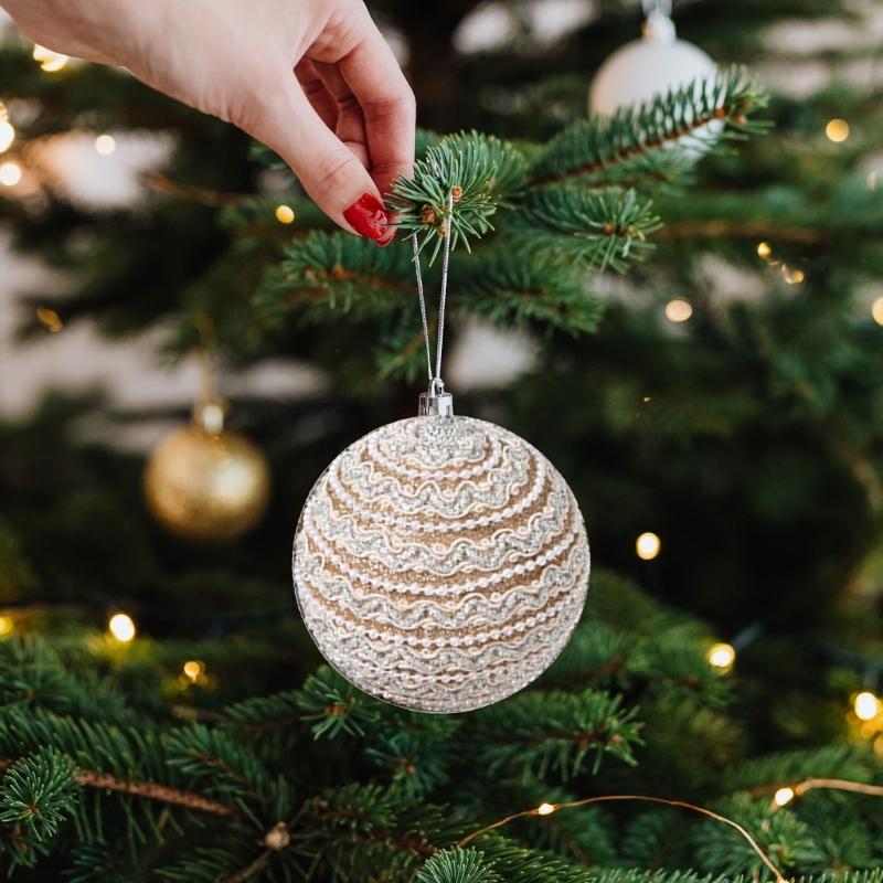 8Pcs Glittering Christmas Ball Ornament Shatterproof Decorative Baubles Christmas Tree Decorations For Wreath Door Wall