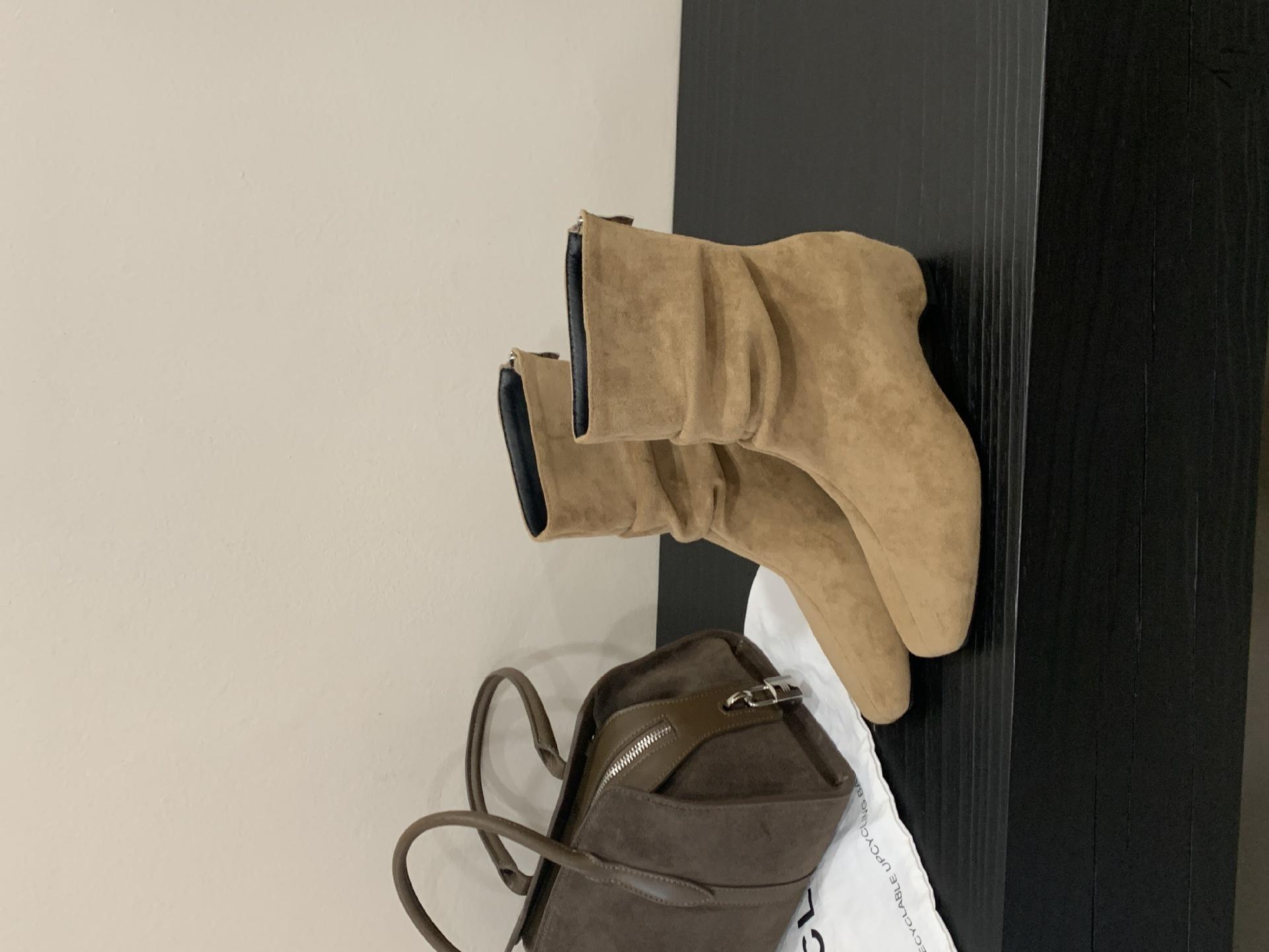 

2025 autumn new knight boots retro mid tube stacking boots western skinny boots women s thick heel martin boots short boots 35