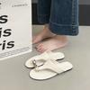 Flat bottom versatile, beautiful, beautiful, soft bottom metal toe beach cool slippers women's summer wear
