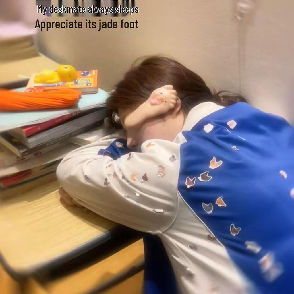 Cartoon Bigfoot Stress Relief Squeeze Pad - Cute and Soft Bounce Toy