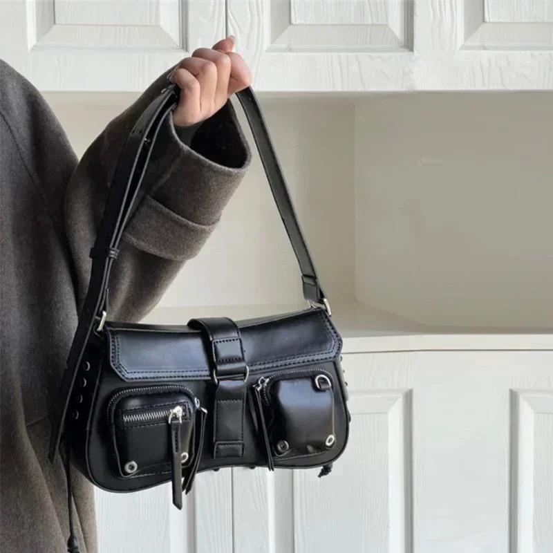 Y2K koreanske kvinner Harajuku Vintage Gothic Svart Håndveske Estetisk Elegant Punk Lommebok Veske Håndvesker Skulder Trend Tote Bags