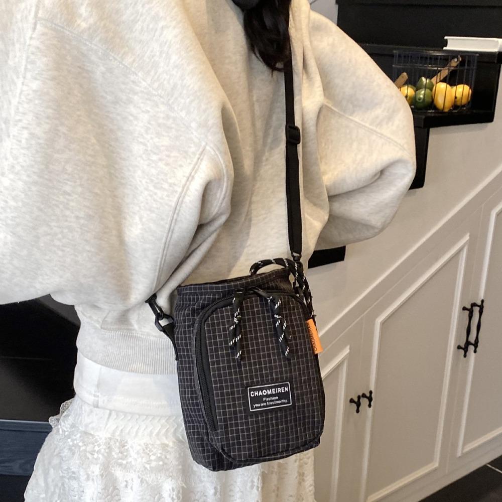 Adjustable Strap Nylon Crossbody Bag Casual Mini Square Bag Simple Mobile Phone Pouch  Male/Female