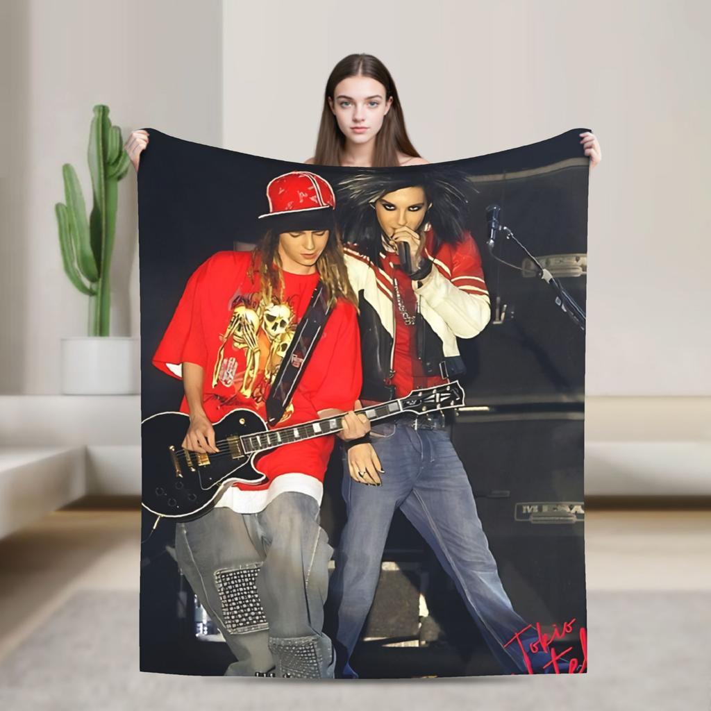 Tom Kaulitz Bill Kaulitz Flannel Blanket Soft Throw Blanket for Outdoor Airplane Travel Street Trend Bedspread Sofa Bed Cover