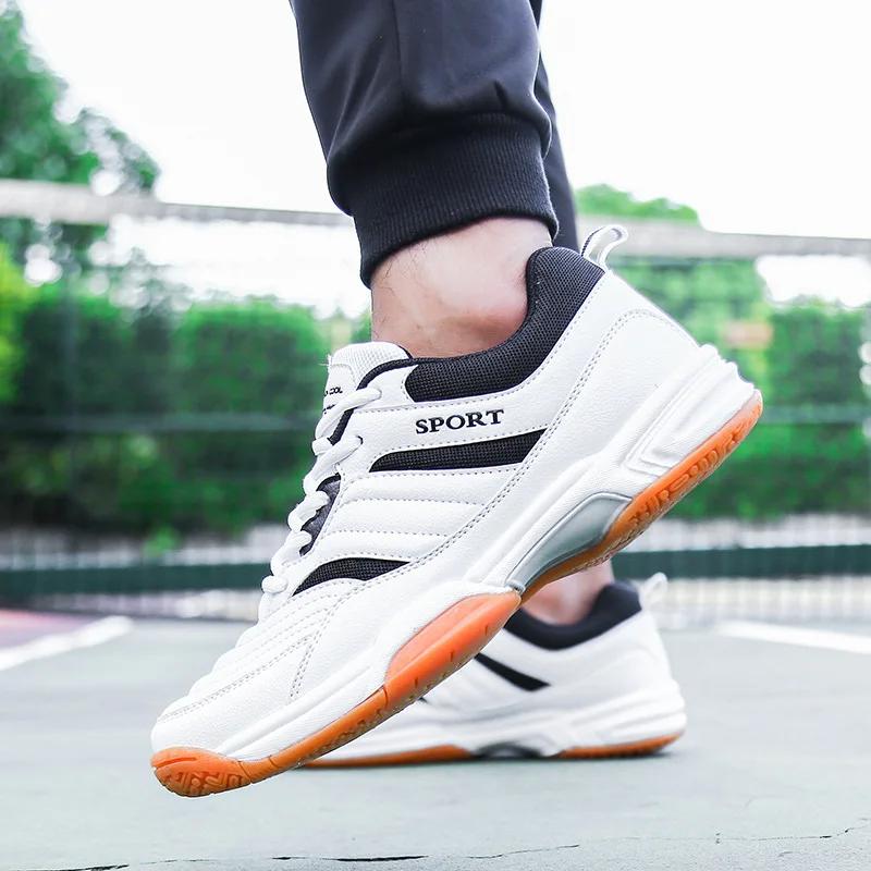 Newest Men'S Leather Shoes Fashion Tennis Table Tennis Shoe Training Badminton Shoe Large Size 38-46 Outdoor Sneakers Running Shoes