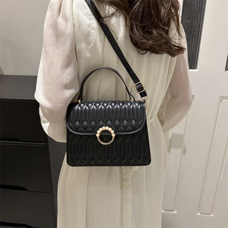 Chic Street Style 2024 Latest Spring Casual Crossbody Handbag Single Shoulder Small Square Bag