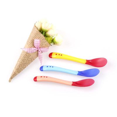 1Pc Heat Sensing Thermal Feeding Spoon Baby Kids Weaning Silicone Head Tableware