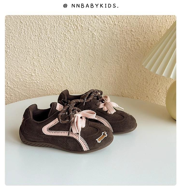 

2025 spring and autumn new boys moral training shoes, sports shoes, baby shoes, soft soles, girls versatile casual shoes 26