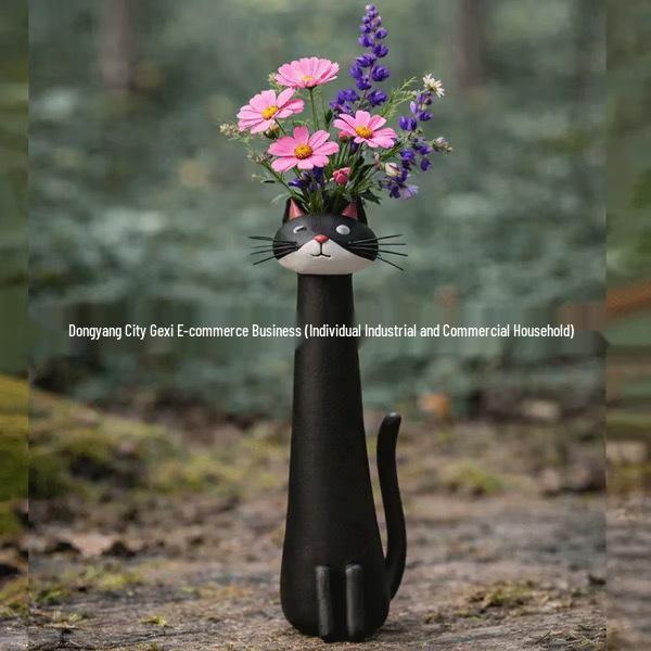Independent Station Bestseller: Handmade Quirky Cat-Shaped Vase for Flowers
