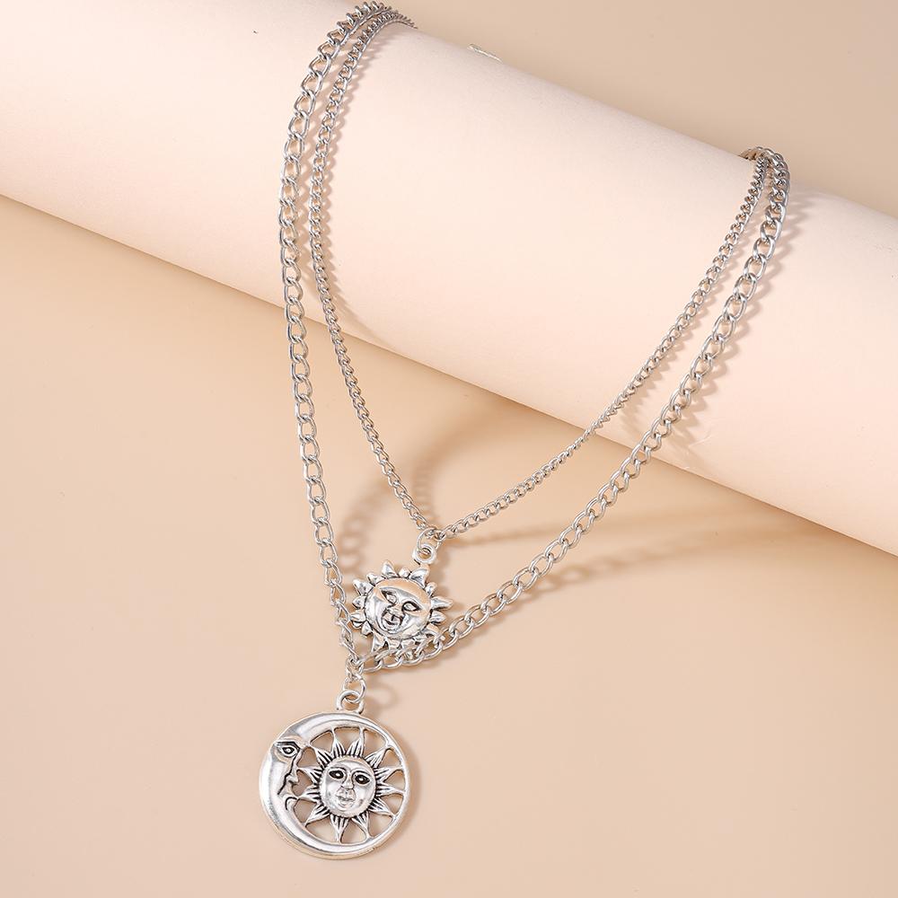 Vintage Multilayer Sun Pendant Necklace for Women Silver Color Choker Necklaces Party Holiday Jewelry Gifts