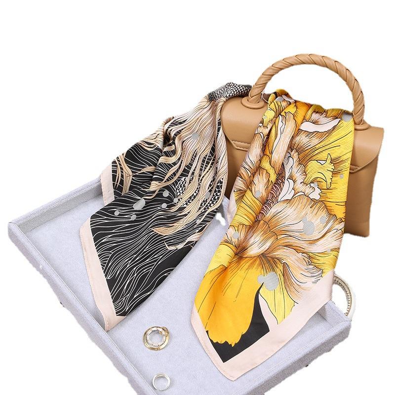 70*70 Dark Green Horse Print Square Scarf Vintage Cartoon Imitation Silk Neck Scarf Bandana Classic Head Wrap Hair Accessories