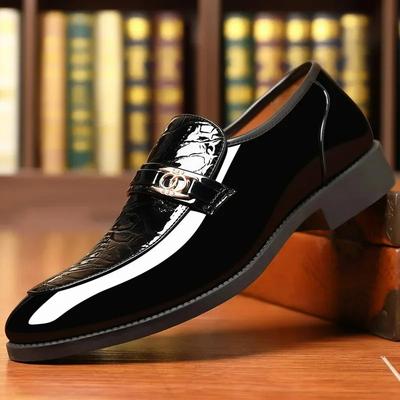 Fashion Men's Dress Shoes Luxury Patent Leather Wedding Party Shoes Business Casual Leather Shoes Slip-On Men's Loafers Formal Oxfords