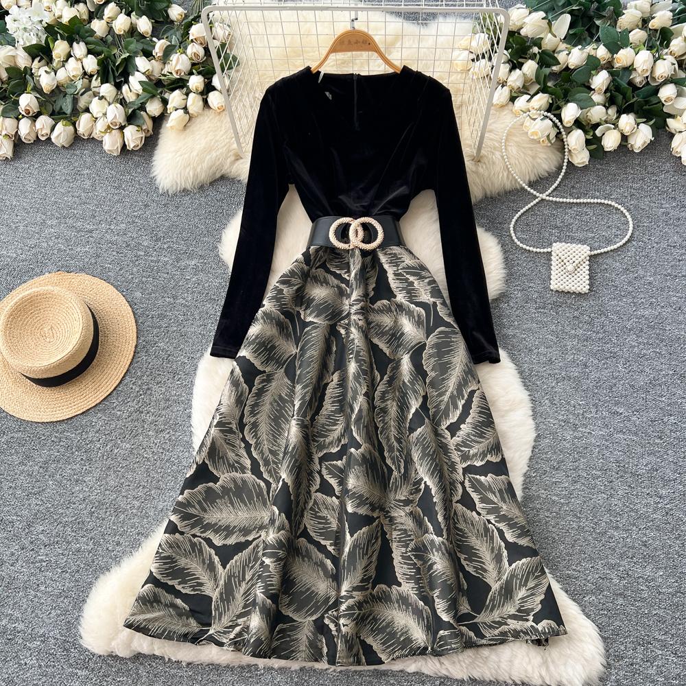 Robe de Luxe en Velours Style Français Col V Manches Longues Ceintures Épissure Jacquard Automne Femmes Imprimé Floral Fête Robe Maxi