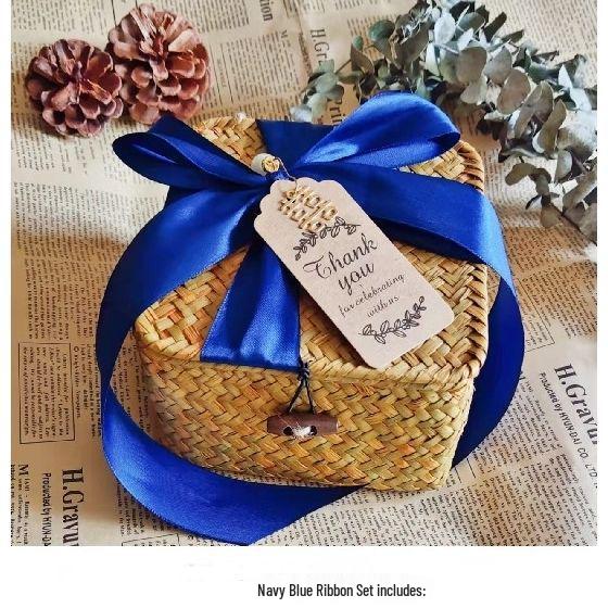 Creative Rattan Woven Wedding & Bridesmaid Souvenir Gift Box