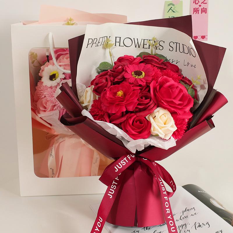 Valentine's Day Bouquet for Girlfriend Rose Soap Bouquet Mothers Day Gift Simulated Bouquet Creative Gift Artificial Flowers