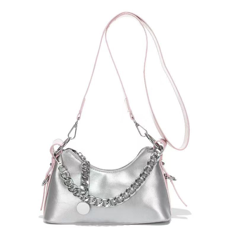 Nischdesignväska för kvinnor i sommarmode Liten väska Moderiktig Mångsidig En axel Crossbody-väska