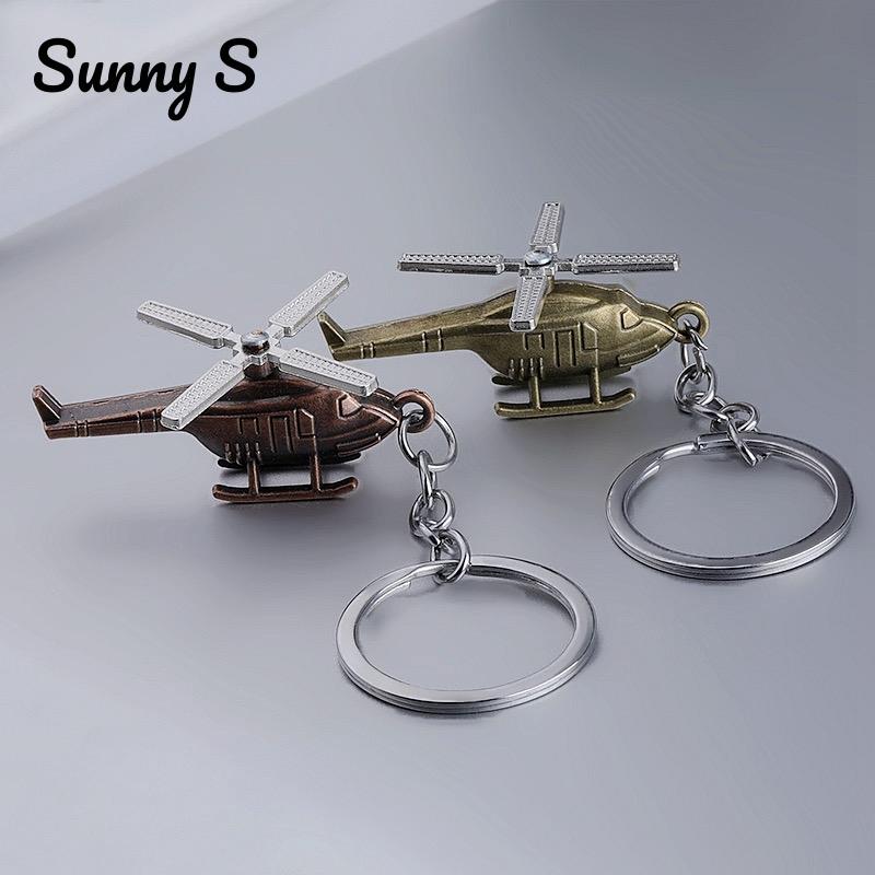 Heavy Punk 3D Tank Pendant Keychains Metal Creative Tanks Airplane Keyrings Men Women Buckle Car Motorcycle Trinket Key Holder