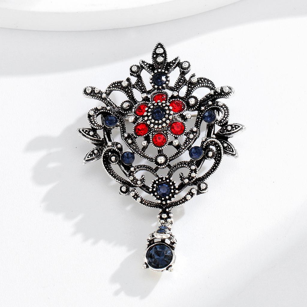 Vintage Crystal Flower Brooches Women Crown Brooch Pin Clothing Accessories Female Jewelry Gifts