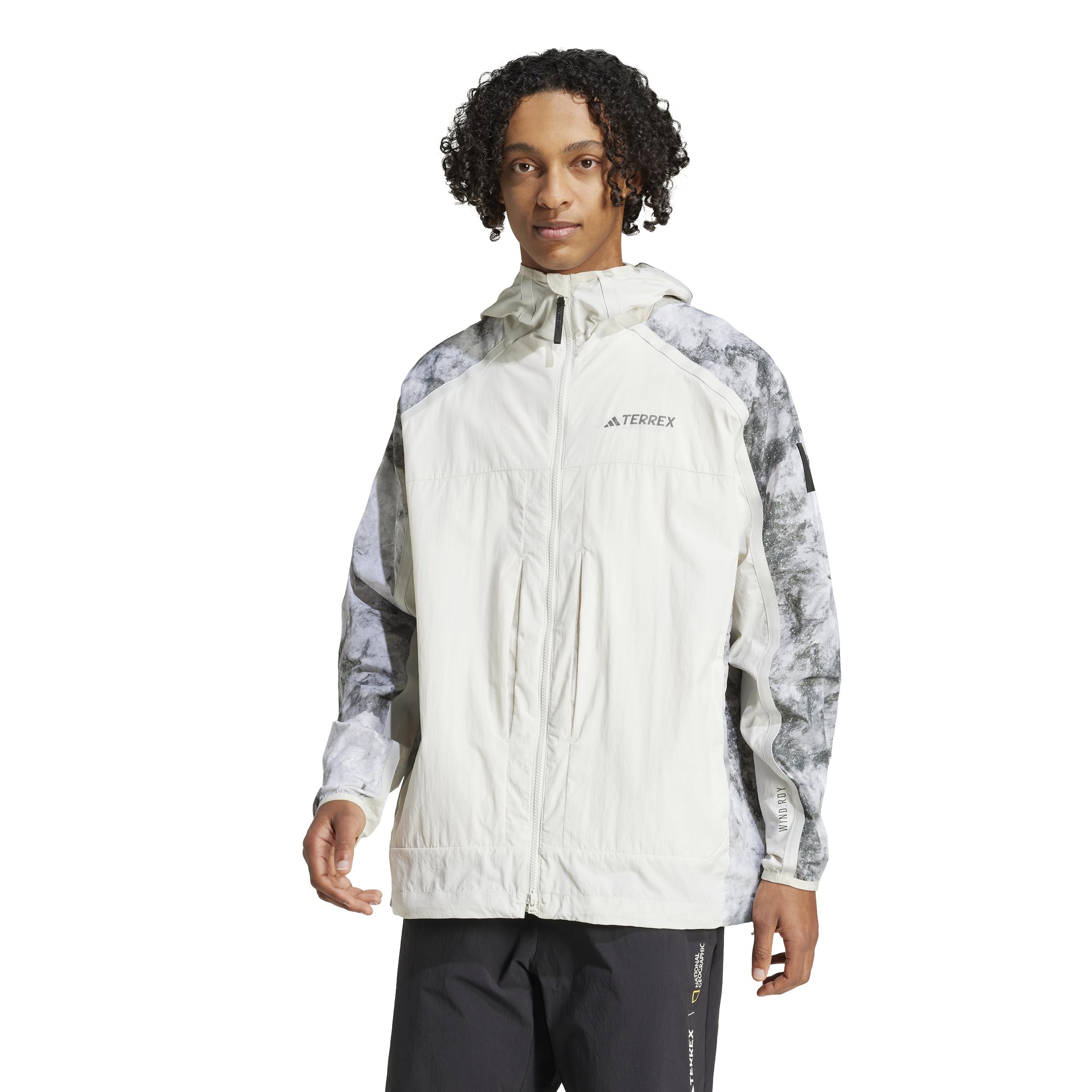 

Adidas NG AOP Orbit Gray Size L W.R Jacket, Men s KQU65, (JD5838),