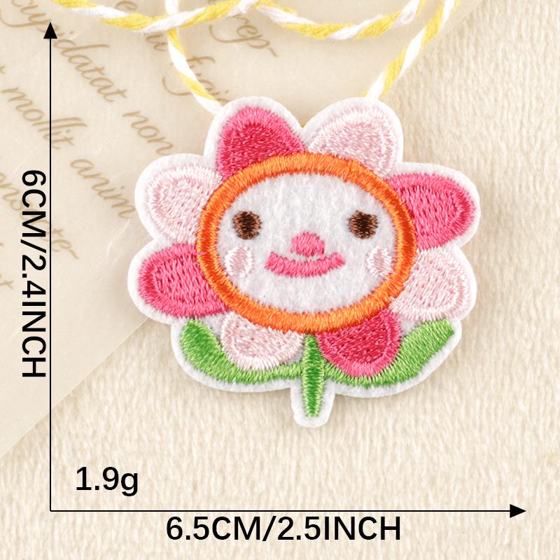 Kreslené zvířecí a ovocné vyšívané nášivky pro DIY oděvní doplňky